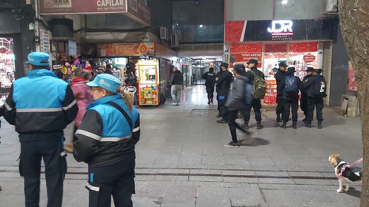 Una fuga de gas en la peatonal San Martín alarmó a vecinos