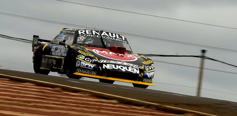 El neuquino Benvenutti y su Torino, imparables en Posadas, Misiones.