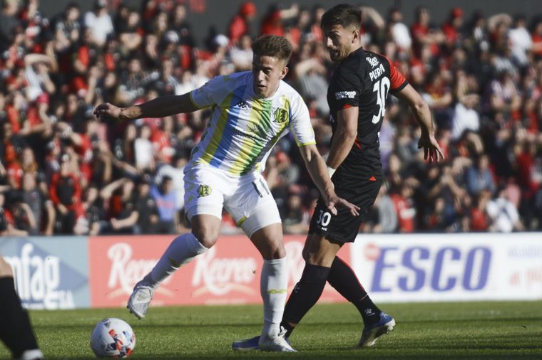 Colón igualó con Aldosivi en Santa Fe y no pudo sumar de a tres.