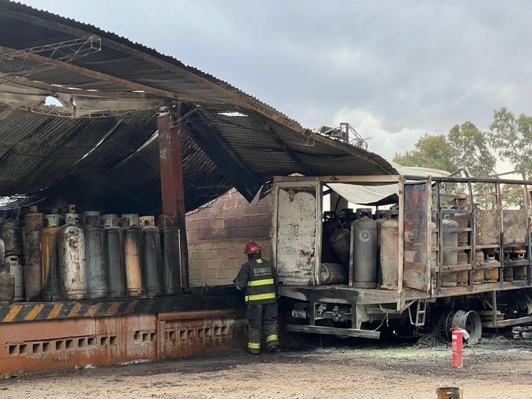 Explosión en una envasadora de gas en Córdoba