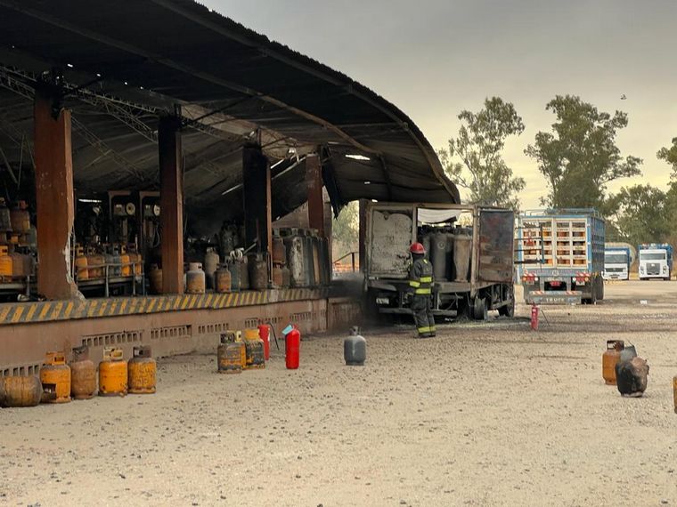 Explosión en una envasadora de gas en Córdoba