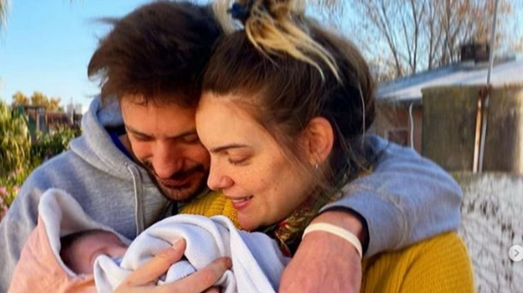 Macarena Paz pidió por la recuperación de su pequeña hija.