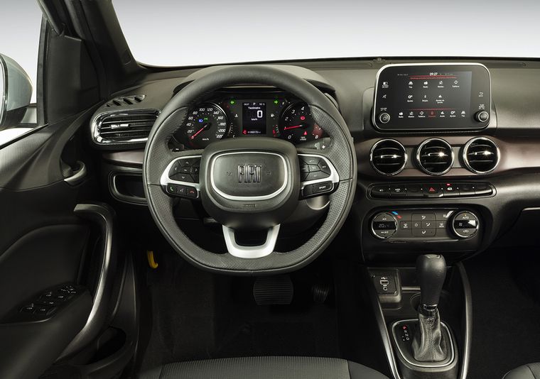 Fiat Cronos con una nueva opción de transmisión automática.