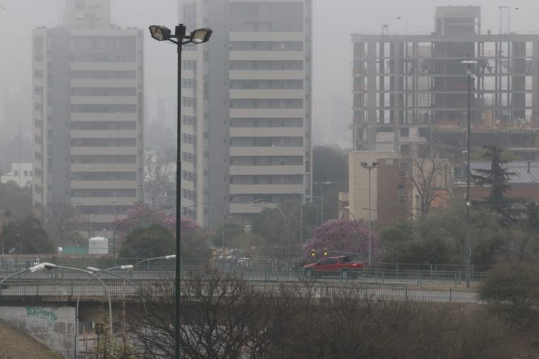 Domingo nublado y con niebla por la mañana