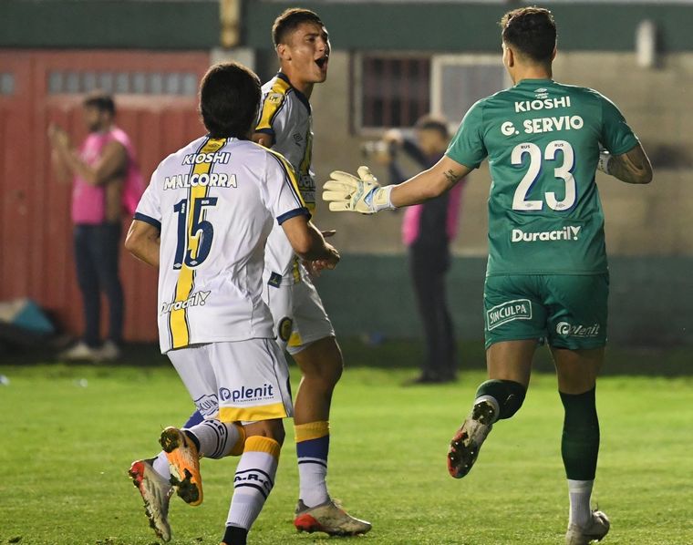 Central vs. Arsenal, fecha 10 de la Liga Profesional de Fútbol. 