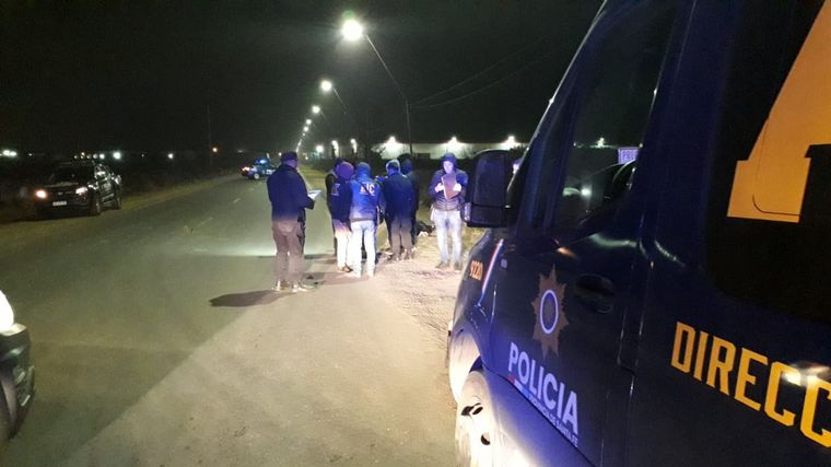 En Villa Gobernador Gálvez investigadores recogieron 12 vainas servidas.