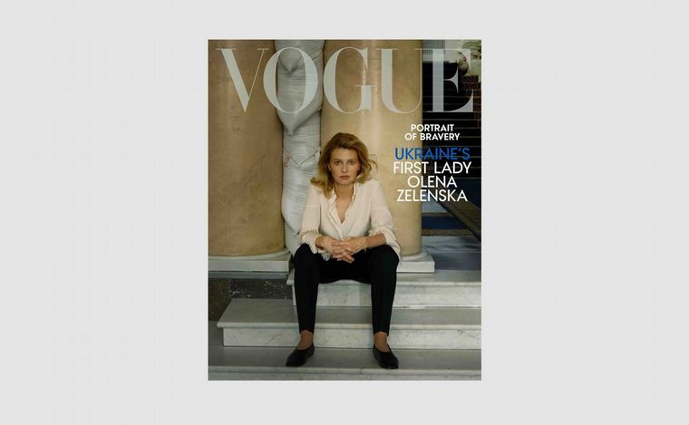FOTO: El presidente de Ucrania posó junto a su esposa en la portada de la revista Vogue.