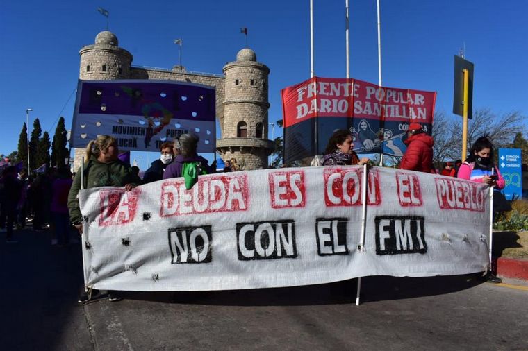 FOTO: Registro de la movilización piquetera de este jueves en Córdoba.