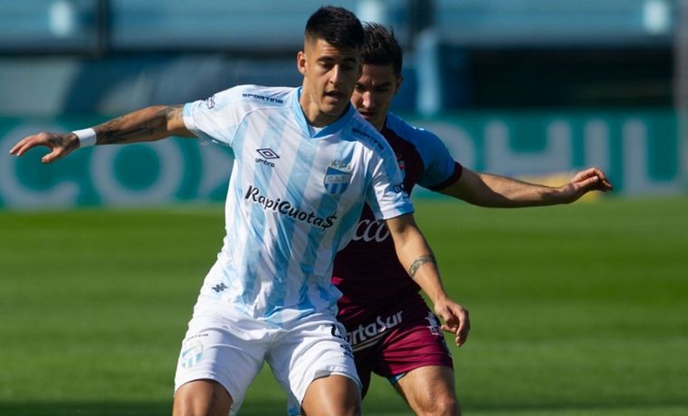 Atlético Tucumán visita a Arsenal en Sarandí (Foto: @ATOficial).