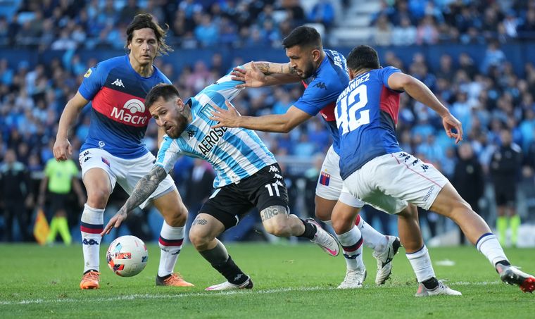 Racing se durmió ante Tigre y dejó pasar la chance de acercarse a los líderes.