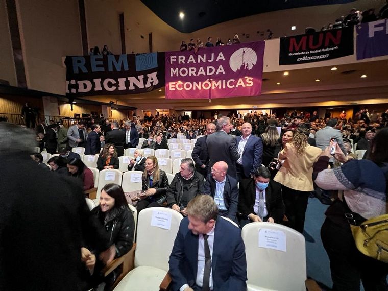 Jhon Boretto asumió como rector de la UNC.