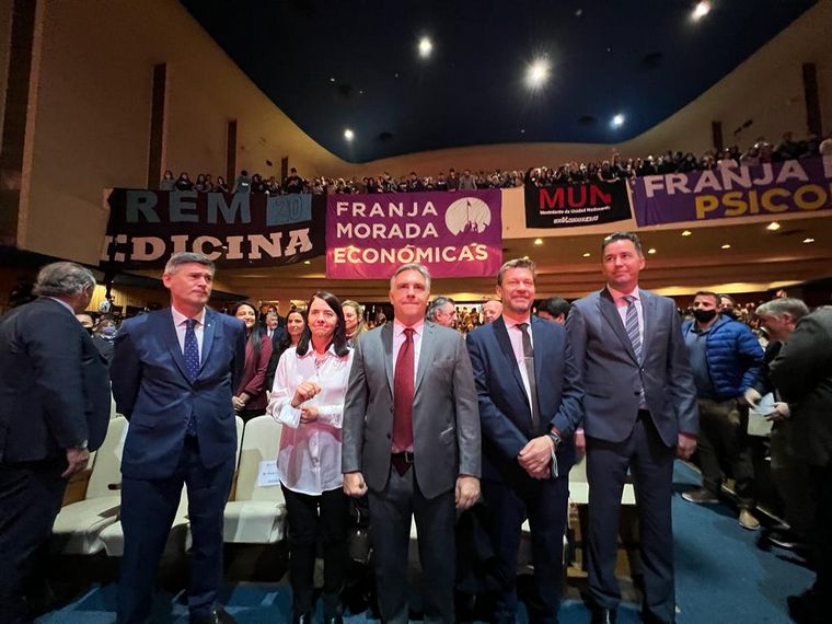 Jhon Boretto asumió como rector de la UNC.