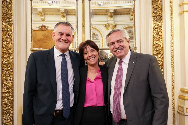 Castagneto, Marcó del Pont y Alberto Fernández, en la Casa Rosada. 