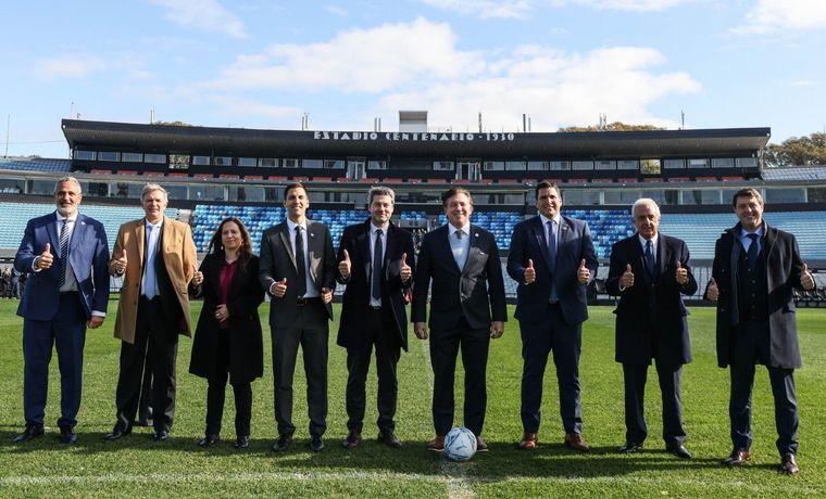 Mundial 2030: Uruguay, Argentina, Paraguay y Chile lanzaron la candidatura conjunta.