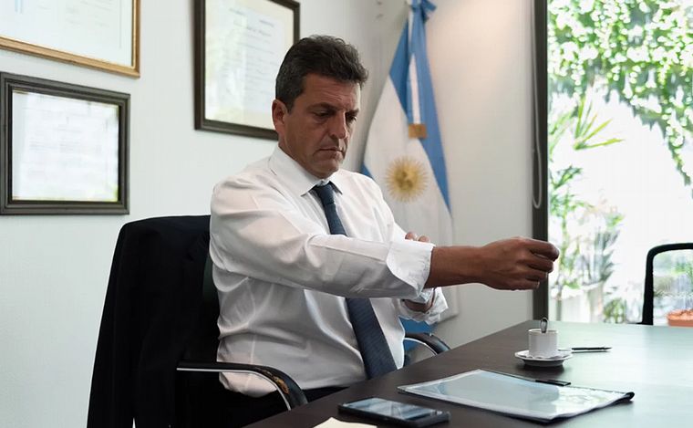 Sergio Massa comienza su etapa en el Ministerio de Economía.