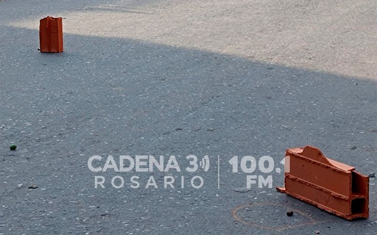 Tiroteo frente a jardín de infantes: hallaron 9 vainas servidas. 