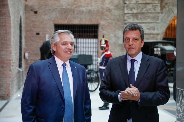 El presidente, Alberto Fernández, junto a Sergio Massa.