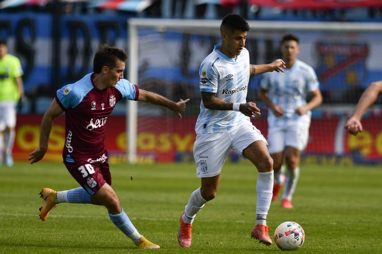 Atlético Tucumán perdió con Arsenal 3-1 y cortó su invicto.