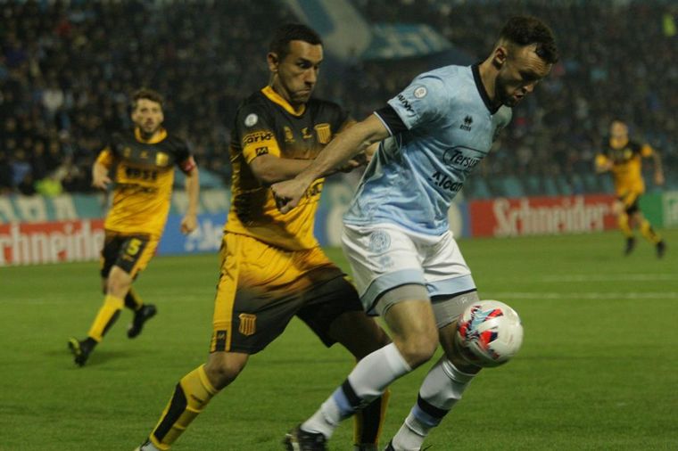 FOTO: Belgrano no pudo con Mitre y sufrió una dolorosa derrota en Alberdi.