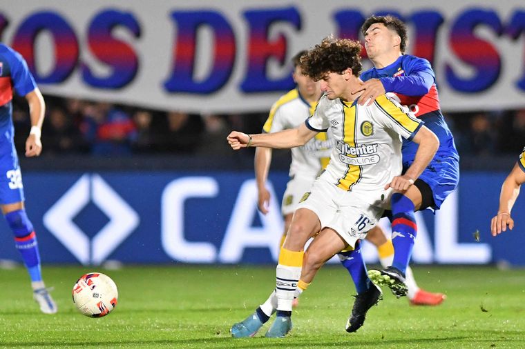 Rosario Central vs Tigre por la 12ma fecha de la Liga Profesional de Fútbol.