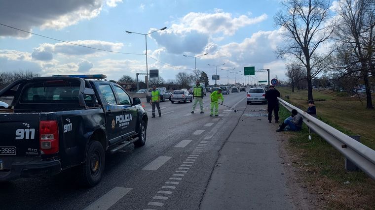 Choque con un menor herido en avenida Circunvalación y Pellegrini
