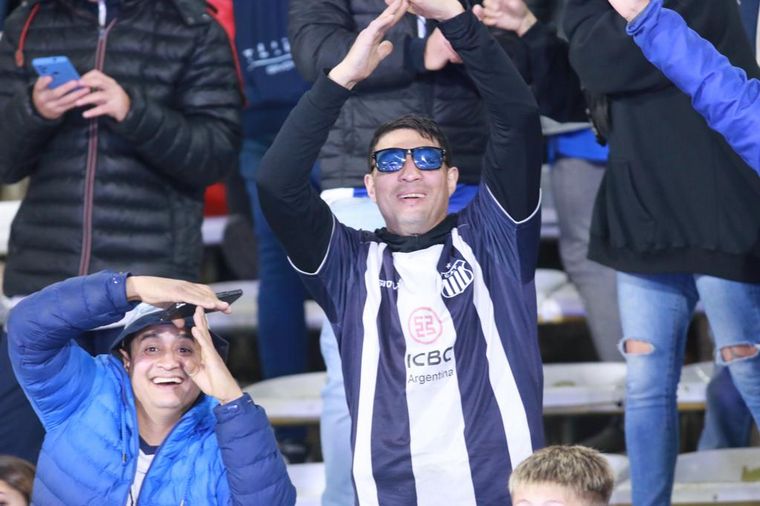 Los hinchas de Talleres, pura pasión.