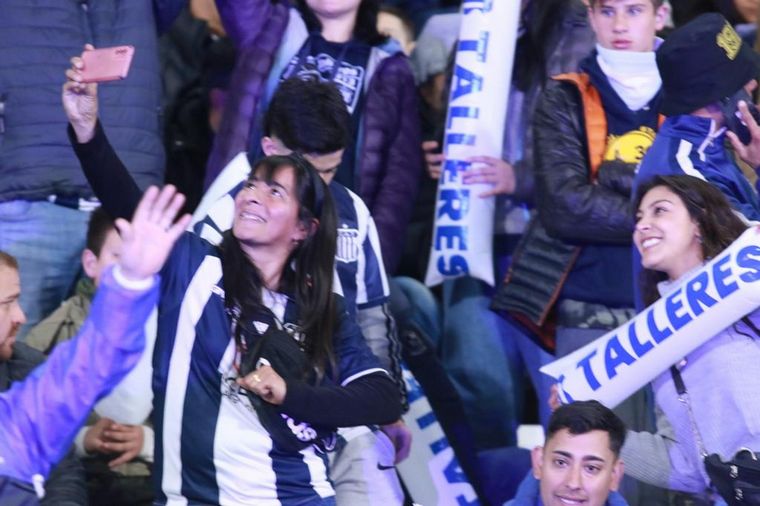 Los hinchas de Talleres, pura pasión.