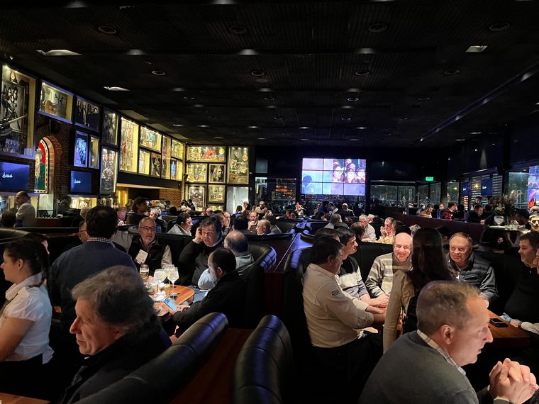 Colmado el Rock&Feller’s Alto Rosario en el aniversario de Rizobacter