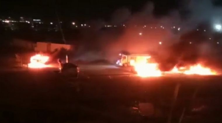 FOTO: Aldosivi repudió el incendio de los autos: 