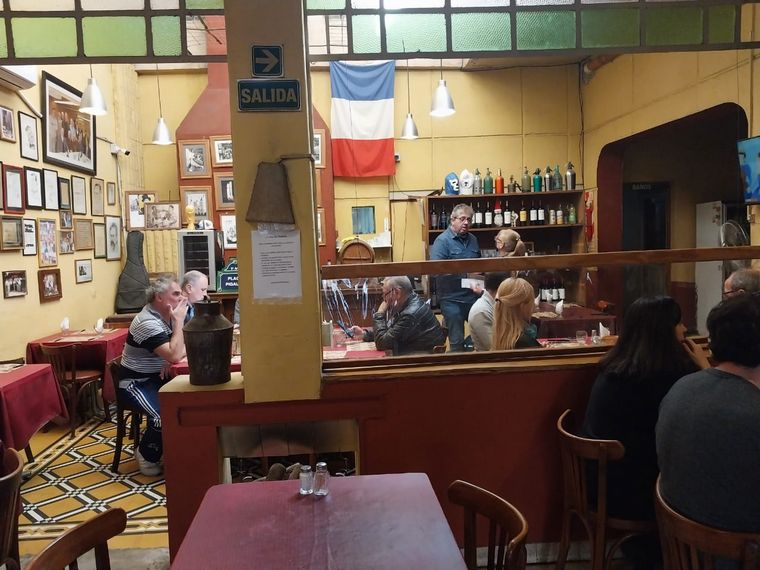 “La casa del francés”, un bodegón escondido en una casita de Nueva Córdoba