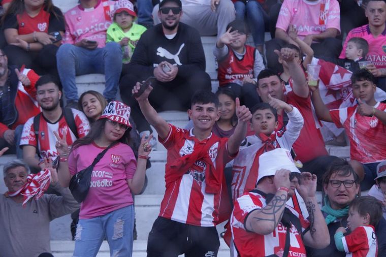 Te vi en la cancha: buscate en las fotos del Monumental de Alta Córdoba.