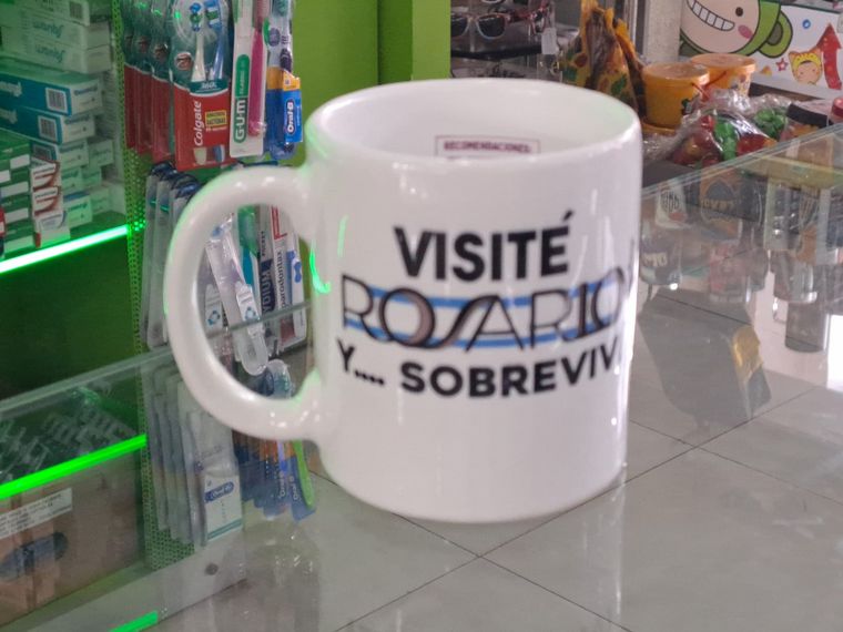 Las tazas se pueden encontrar en uno de los locales de la Terminal de Ómnibus.
