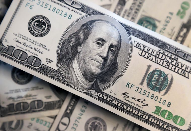 FOTO: El dólar blue sigue subiendo y batiendo récords (Foto: Archivo).