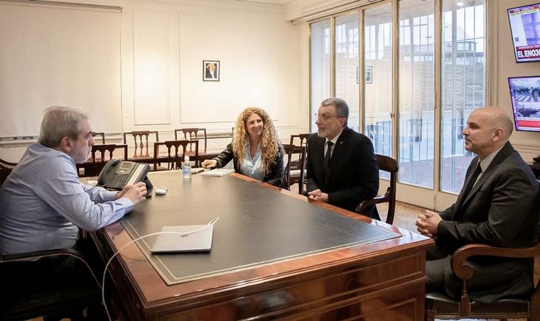 FOTO: Con homicidios récord, el ministro Rimoldi visitó a Aníbal Fernández en Buenos Aires.