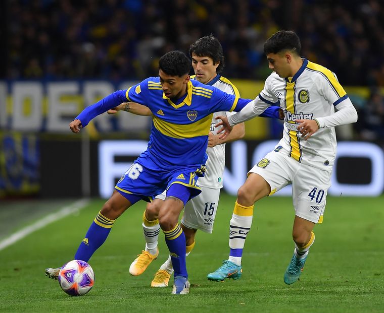 Rosario Central vs. Boca por la fecha 14 de la Liga Profesional de Fútbol. 