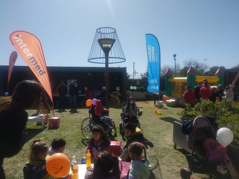 Fundación Muchos Milagritos festejó el día de las Infancias