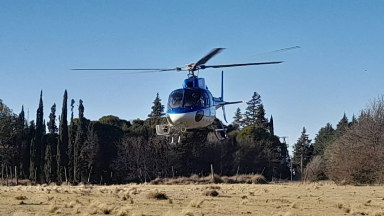 FOTO: El paramédico dijo que “los chicos están bajando en helicóptero a Atos Pampas