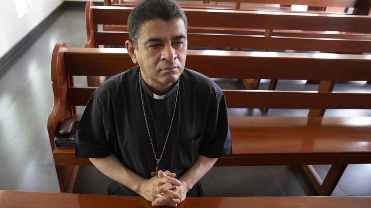 FOTO: Diócesis de Nicaragua denunció que la Policía se llevó a obispo opositor (Foto: EFE)
