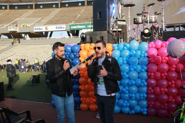 Una gran fiesta se vivió desde muy temprano en el Kempes por el Día de las Infancias.