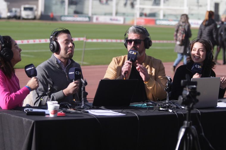 Una gran fiesta se vivió desde muy temprano en el Kempes por el Día de las Infancias.