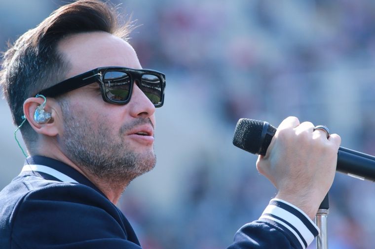 Luciano Pereyra brilló con sus principales éxitos en el escenario del Kempes.