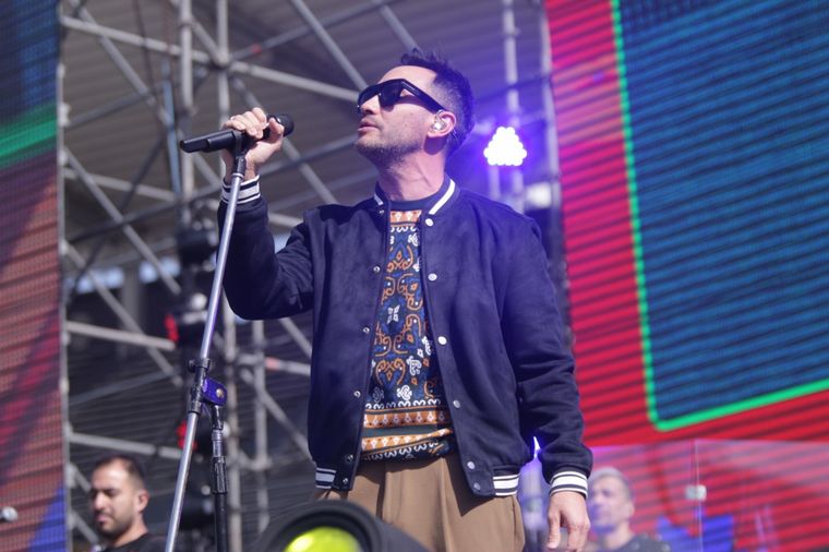 Luciano Pereyra brilló con sus principales éxitos en el escenario del Kempes.