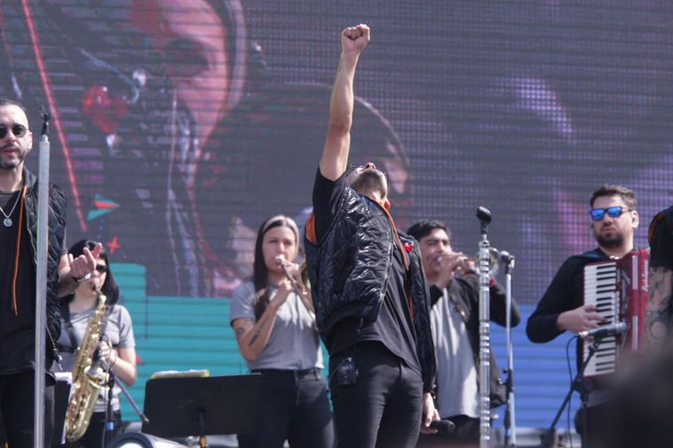 La Konga en la Fiesta del Día de las Infancias en el Kempes