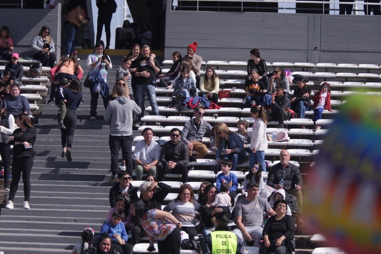 Éxito total en el festejo realizado en el estadio Mario Alberto Kempes.