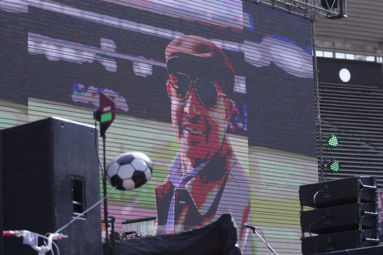 Éxito total en el festejo realizado en el estadio Mario Alberto Kempes.