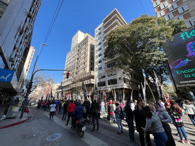 Marcha de movimientos sociales por 9 de julio y General Paz 