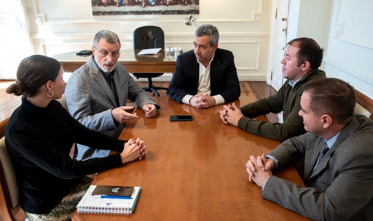 Seguridad: Javkin recibió al ministro Rimoldi para  