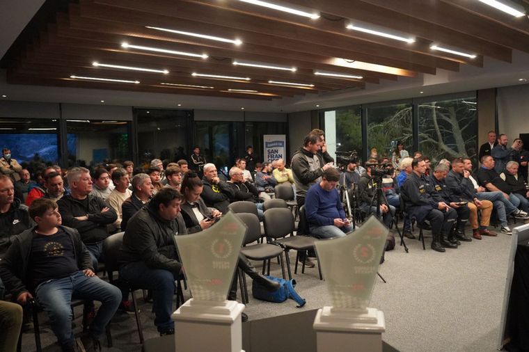 Masiva asistencia al lanzamiento del Rally de San Francisco.