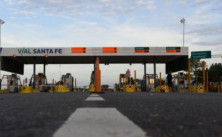Multarán el uso de vías automáticas sin Telepase en autopista Rosario-Santa Fe.