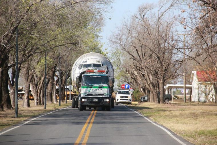 Demoras en el tránsito por el traslado del fuselaje de un alción